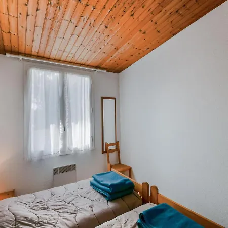 Vakantiehuis Classy Holiday In Saint-savinien With Sauna, Jacuzzi *